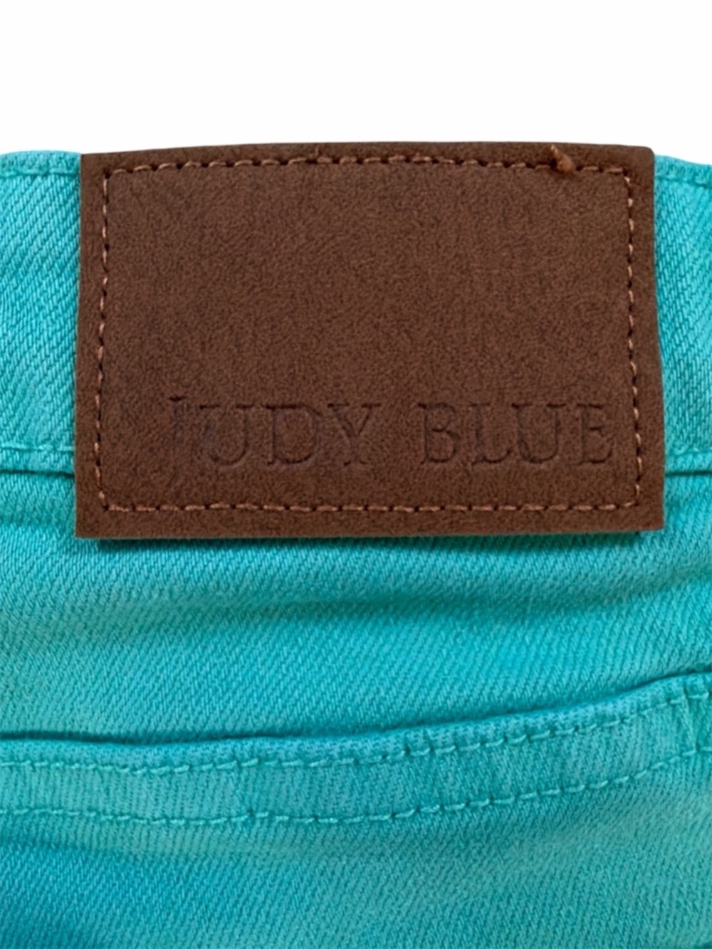 Judy Blue Aquamarine Garment Dyed Fray Hem Denim Shorts Size Large NWOT - Picture 8 of 11
